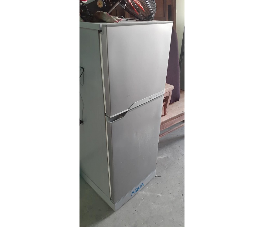 Tủ lạnh AQUA 170L