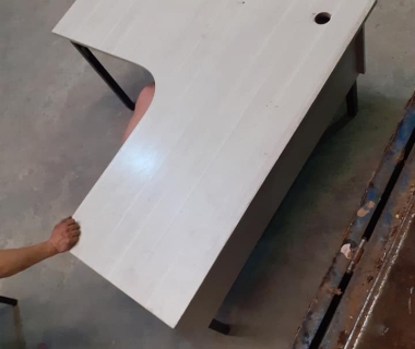 Bàn hình chữ L 1m2